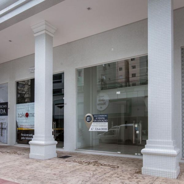 FOUR SEASONS SALAS COMERCIAIS