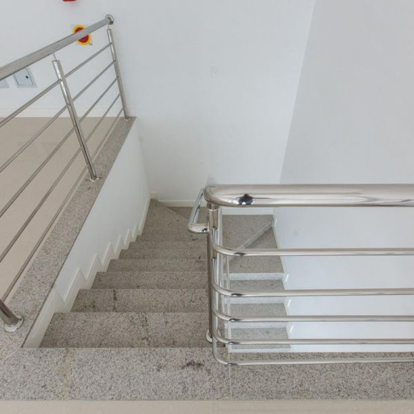 FOUR SEASONS SALAS COMERCIAIS