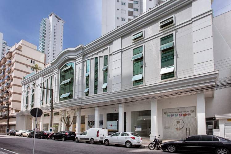 FOUR SEASONS SALAS COMERCIAIS